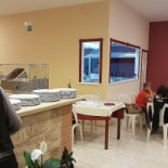 Pizzeria Da Guglielmo Carpediem inside