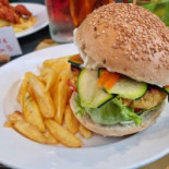 Le Pine food