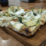 Pizzeggiando Comida
