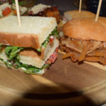 Gorbuska Comida