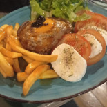 Gorbuska Comida