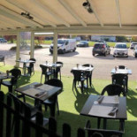 Eight CafÈ Extérieur