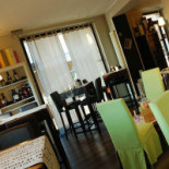 Crudo inside
