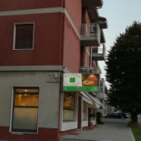 Il Quadrifoglio outside