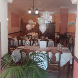 Mistral Pizzeria Dentro