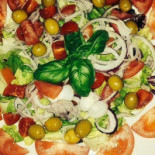 Pizzeria La Grotta Degli Angeli Di Ghoniem Ahmed Tawf Ik Ahmed food