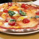 Pizzeria La Grotta Degli Angeli Di Ghoniem Ahmed Tawf Ik Ahmed food