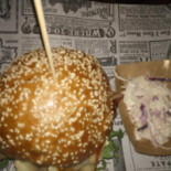 Mr. Hog Burger Ariano food