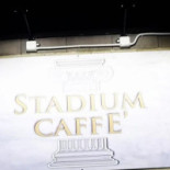 Stadium CaffÈ Pizza Logo