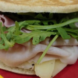 La Tigelleria food