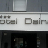 Daina Exterior