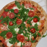 La Reale 2 Comida