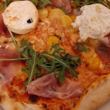 Pizzeria Daniel Comida