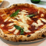 Da Momo Pizzeria Nourriture