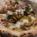 Da Momo Pizzeria Nourriture