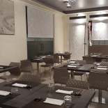 Ya Sushi À l'intérieur