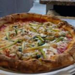 Pizzeria D'asporto Da Caruso food