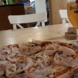 Pizzeria Novo inside