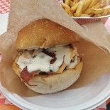 Vi.p Burger
