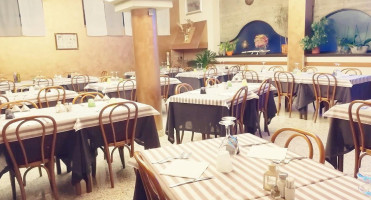 Quarto Di Luna inside