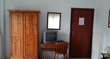 Agriturismo Colle Maiano inside