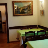 La Locanda inside