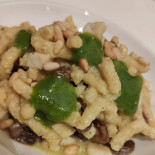 Sartago Nourriture
