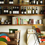 Vineria Sisu inside