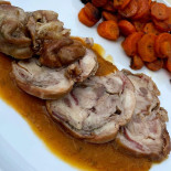 Vineria Sisu food
