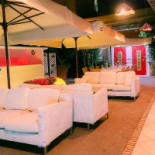 Piper Cafe Exterior