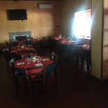 Pizza House Dentro