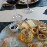 Mo Wine Comida