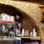 Max's Pub Dentro