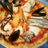 Pizzera Che Storia Nourriture