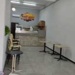 Pizz Stop Dentro