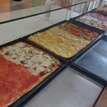 Striscia La Pizza Nourriture