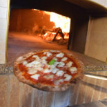 Pizzeria Leone Nero Extérieur