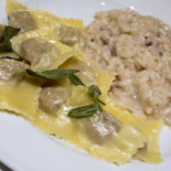 Petite Taverne Comida