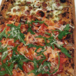 Il Basilico Brace E Pizza Forno A Legna food