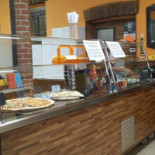 Stuzzi-pizza Robbio inside