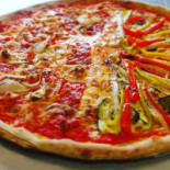 Stuzzi-pizza Robbio food