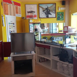 Pizza Al Taglio Joy Sistiana inside