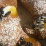 Swee Cornetti Store food