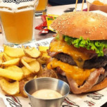 Cadilac American Diner Fossalta Di Portogruaro Nourriture