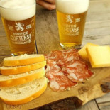 Curtense Beerstrò Comida