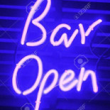 La Nuit Logo