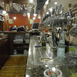 Gelateria Artigianale La Mandorla San Lucido inside