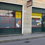Corriere Della Pizza Exterior