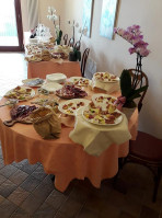 Costa Del Coldara inside