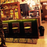 The Rabbit Hole Dentro
